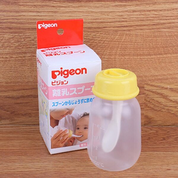 PIGEON- Bình ăn bột có thìa