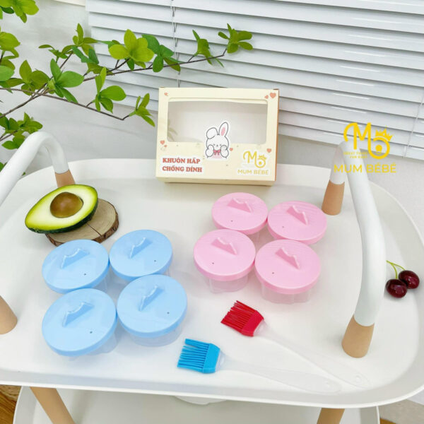 Khuôn Hấp Bánh, Hấp Trứng Chống Dính Mumbebe Cho Bé Ăn Dặm Kèm Chổi Silicon Quét Dầu